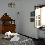 Ornella Γένοβα